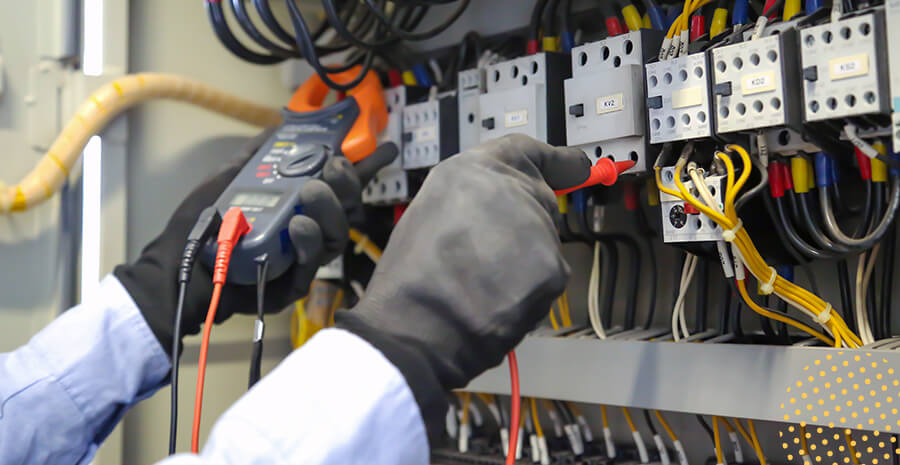 NR-10 – Segurança em Instalações e Serviços com Eletricidade